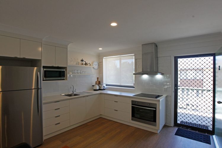 MARLIN WATERS 2: 2/8 Narira Street- Sleek, stylish unit, Bermagui