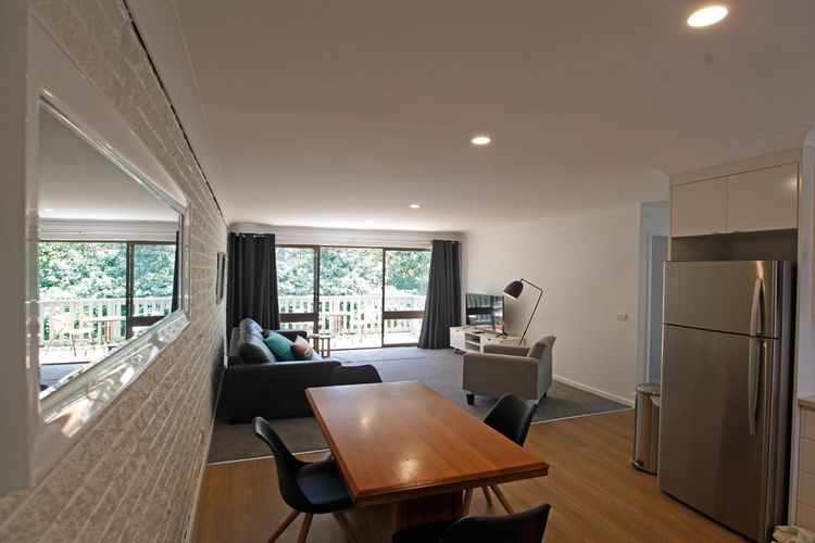 MARLIN WATERS 2: 2/8 Narira Street- Sleek, stylish unit, Bermagui