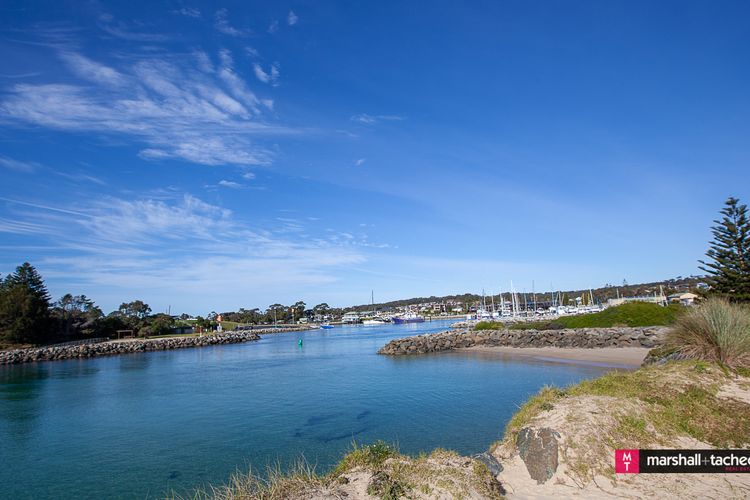 MARLIN WATERS 6: 6/8 Narira Street Holiday Unit , walk to beach and river, Bermagui