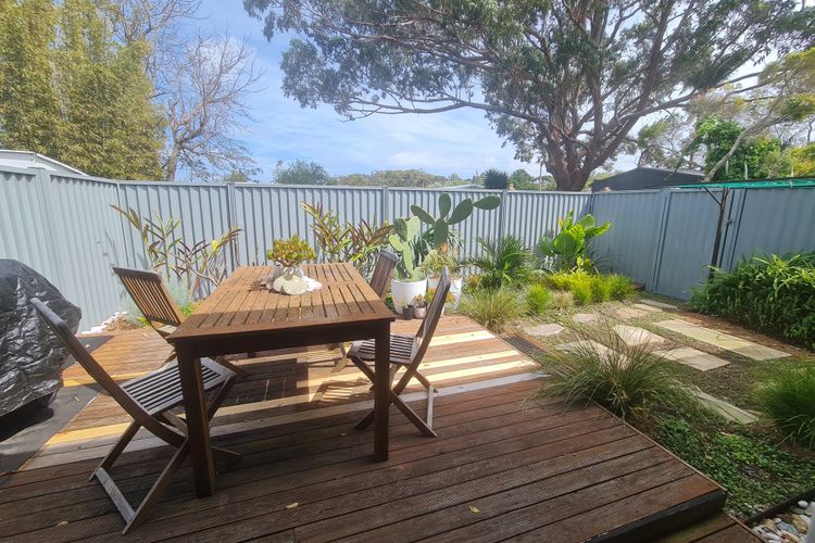 MARLIN WATERS 6: 6/8 Narira Street Holiday Unit , walk to beach and river, Bermagui