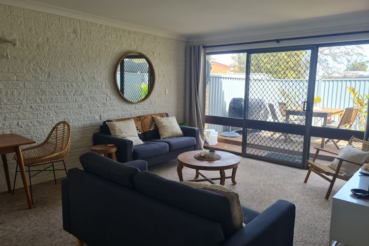 MARLIN WATERS 6: 6/8 Narira Street Holiday Unit , walk to beach and river, Bermagui