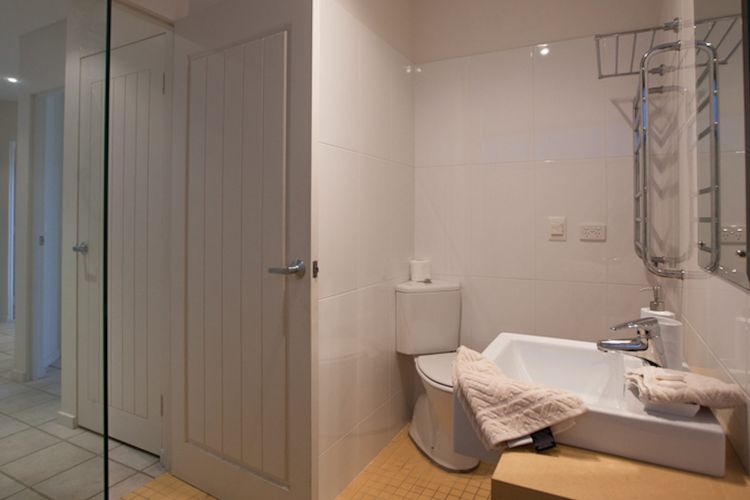 Moorhead Cove Beach Unit, With pool Bermagui