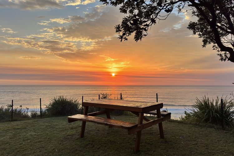 OCEAN LOOKOUT: 69 Bunga St- Magnificent ocean view