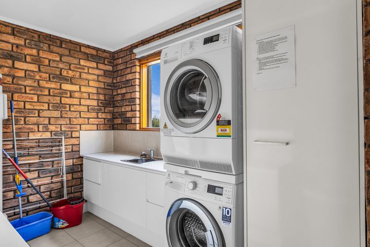 Ocean Pearl – Bunga St 61