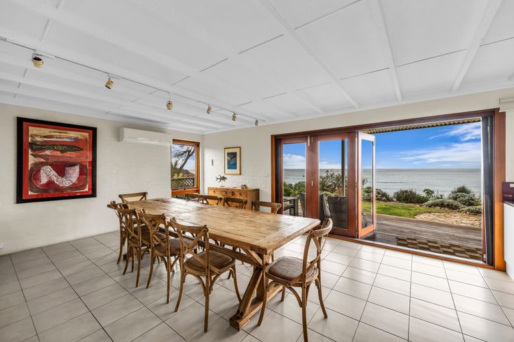 Ocean Pearl – Bunga St 61