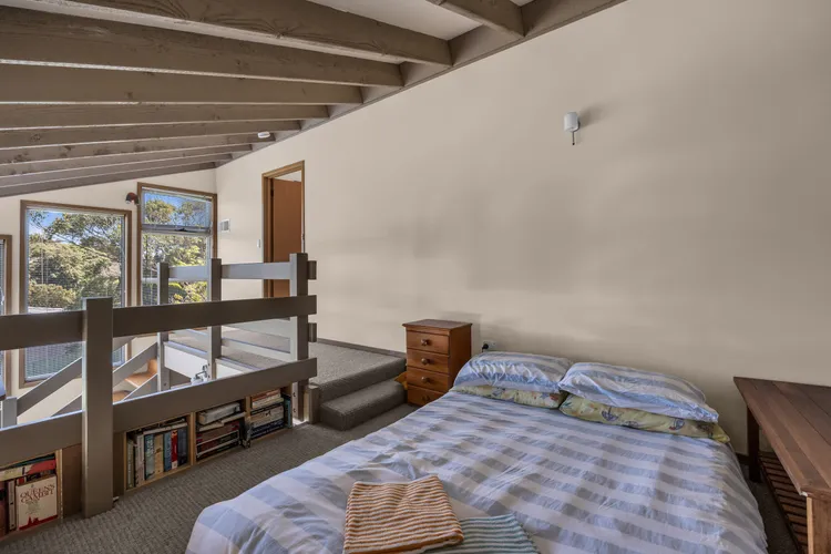 Outlook 1 – Unit 1 Narira St 9