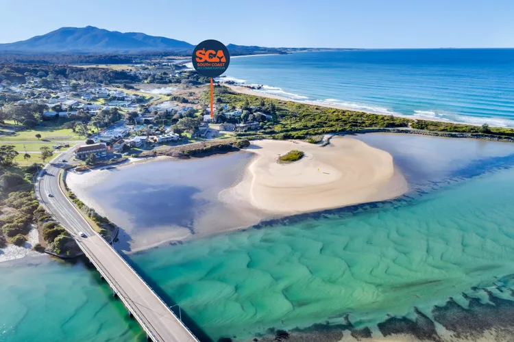 Outlook 1 – Unit 1 Narira St 9