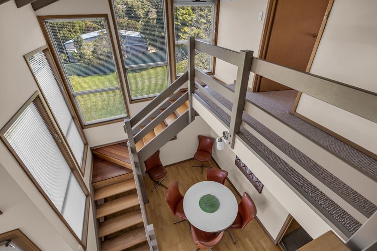 Outlook 1 – Unit 1 Narira St 9