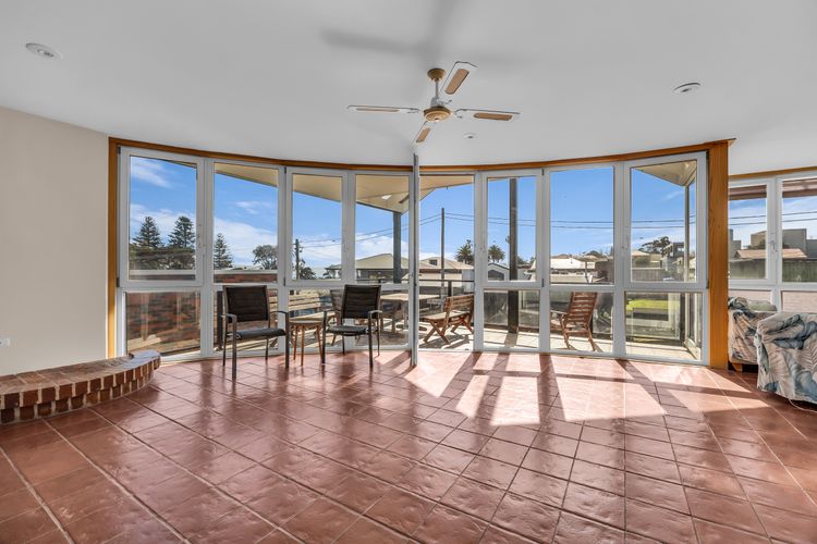 Beach Pad 1 – Wallaga Street 2