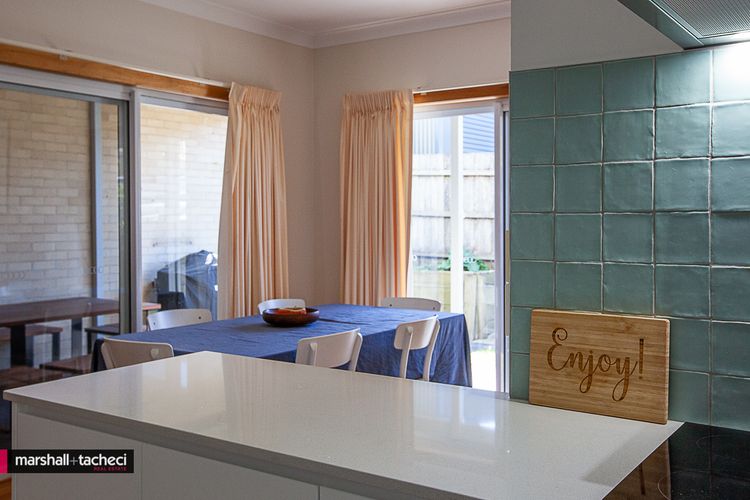 SALT WATER VILLA- 15a Barragoot St –