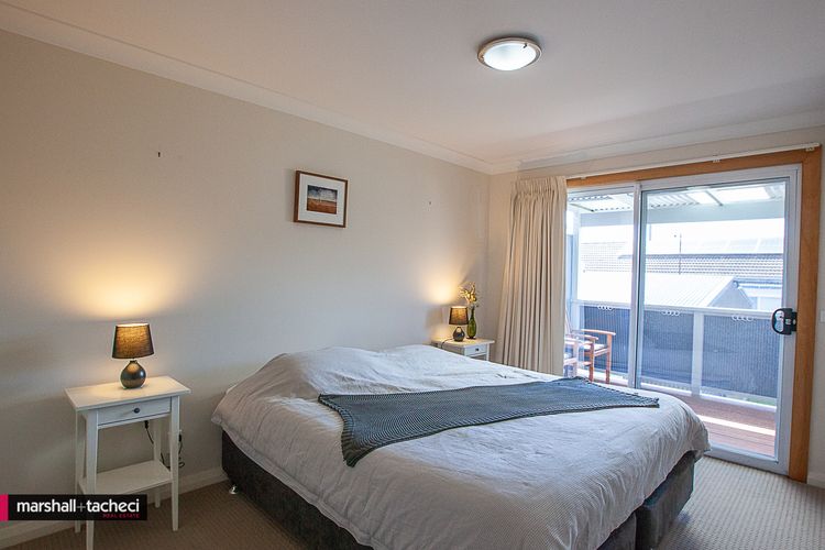 SALT WATER VILLA- 15a Barragoot St –