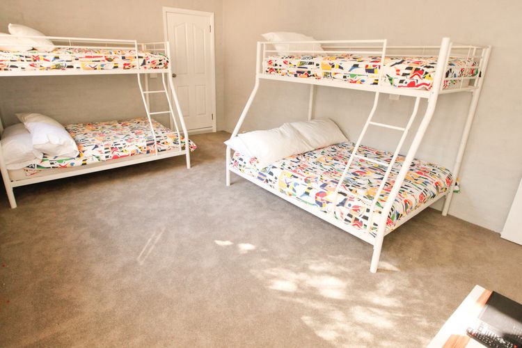 THE VIEW -49 Bunga St- Impressive beachfront home