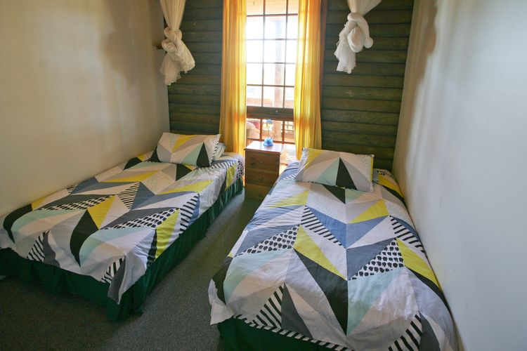 TILBA HEIGHTS: 37 Punkalla-Tilba Road- Central Tilba