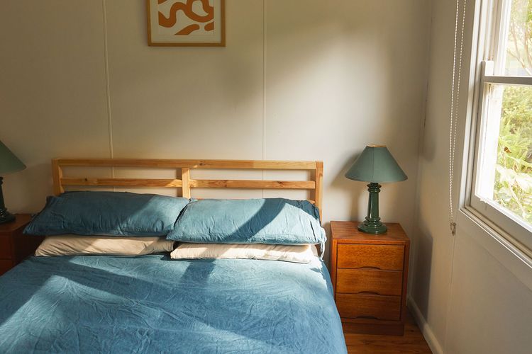 WALLAGA LAKE ROAD,  3  Holiday beach house, Wallaga Lake Heights – Linen, Wifi