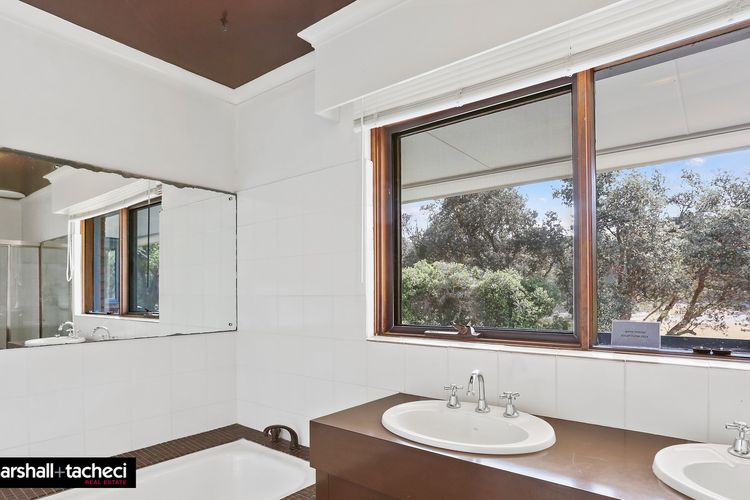 ART HOUSE- 4 BEDROOM