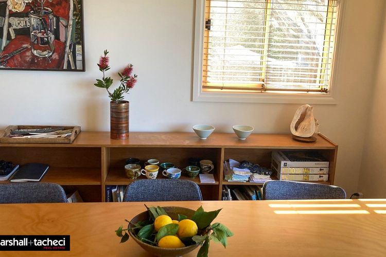 Bermagui Dune House: – 5 Narira Street – Beach Front, Pet friendly