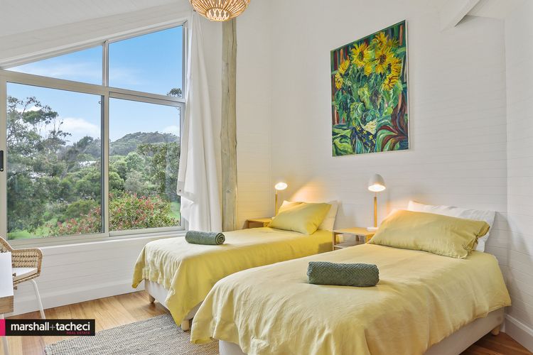 BARAGA Sanctuary holiday house, Bermagui Barragga Bay