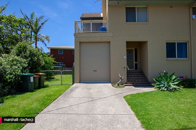 BEACHVIEW: 1/33 Scenic Drive- Ocean View, Holiday Unit