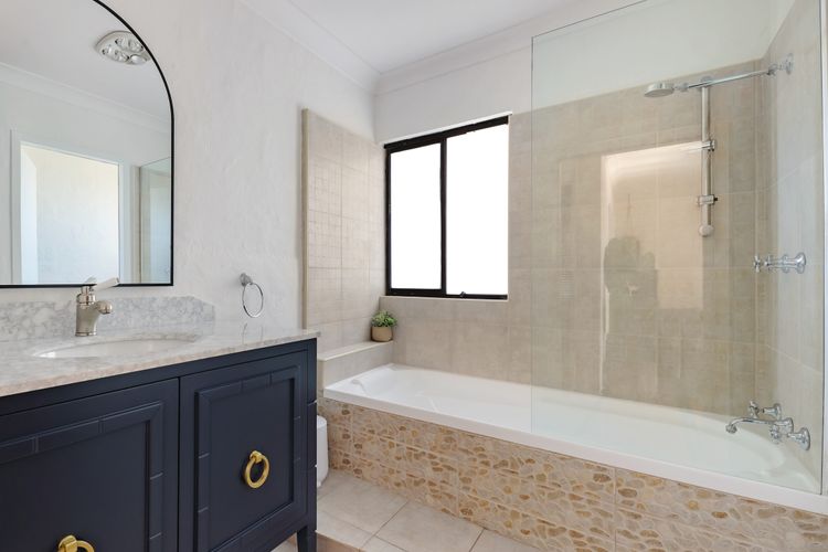 What A View – Lamont St Unit 4/120