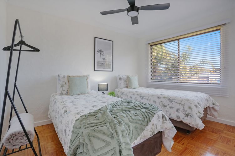 What A View – Lamont St Unit 4/120