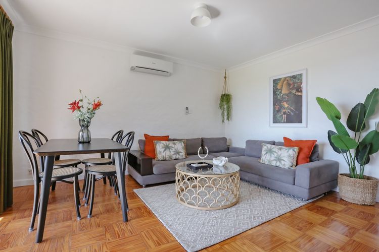 What A View – Lamont St Unit 4/120