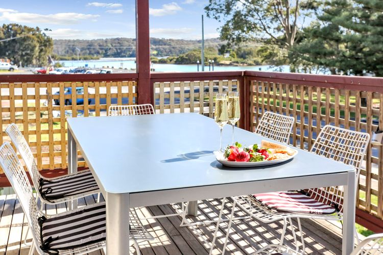What A View – Lamont St Unit 4/120