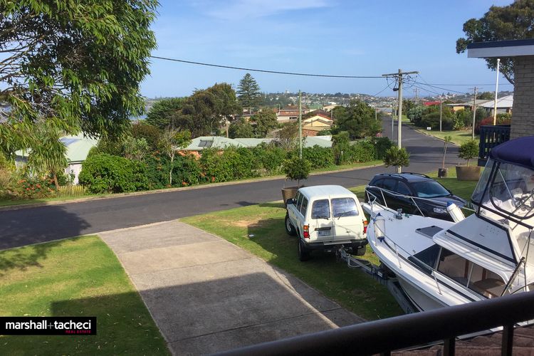 George Hideaway: 30A George Street Bermagui Affordable unit, fishing friendly