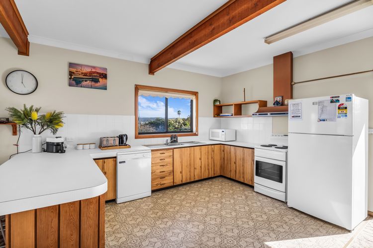Beares Beach House – Mill Street 7