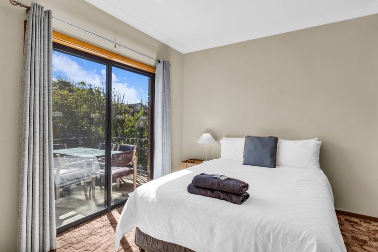 Beares Beach House – Mill Street 7