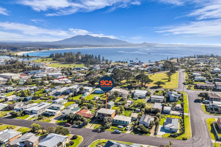 Beares Beach House – Mill Street 7