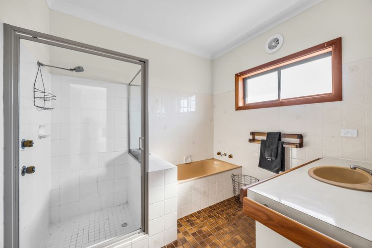 Beares Beach House – Mill Street 7