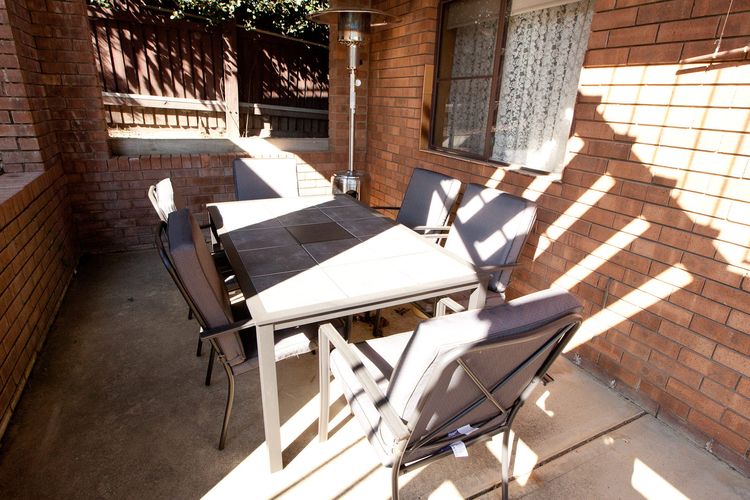 BEARES BEACH HOUSE: 7 Mill Street- Large, central