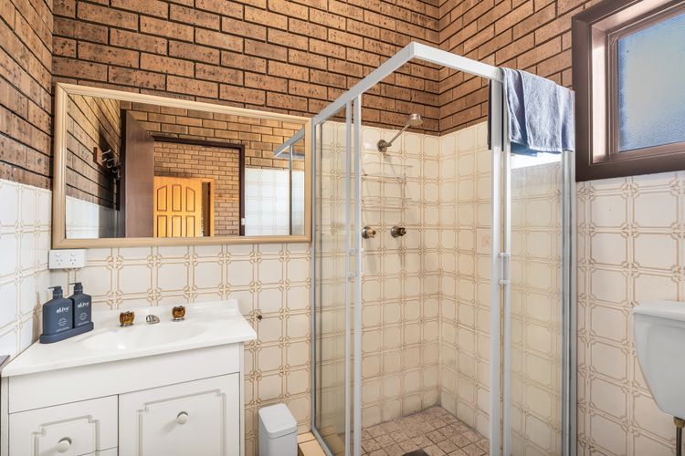 Beares Beach House – Mill Street 7