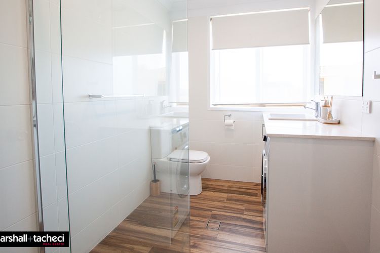 MARLIN WATERS 1: 1/8 Narira Street Unit Bermagui