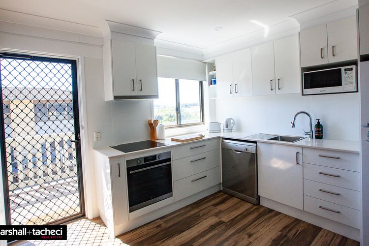 MARLIN WATERS 1: 1/8 Narira Street Unit Bermagui