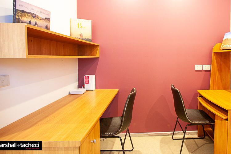 BERMAGUI JEWEL:  91 Murrah St Bermagui 5 Bdrm Uninterrupted views, central location Bermagui