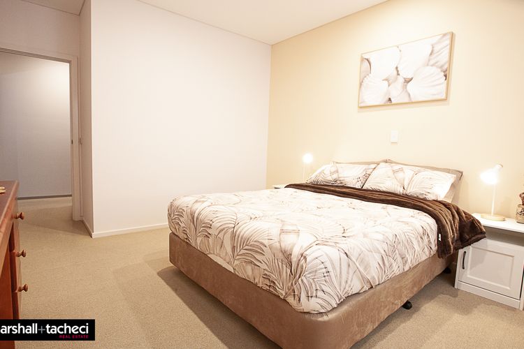 BERMAGUI JEWEL:  91 Murrah St Bermagui 5 Bdrm Uninterrupted views, central location Bermagui