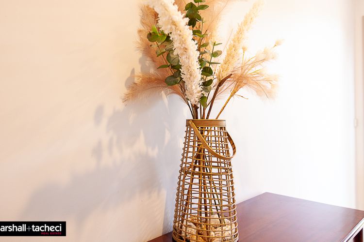 BERMAGUI JEWEL:  91 Murrah St Bermagui 5 Bdrm Uninterrupted views, central location Bermagui