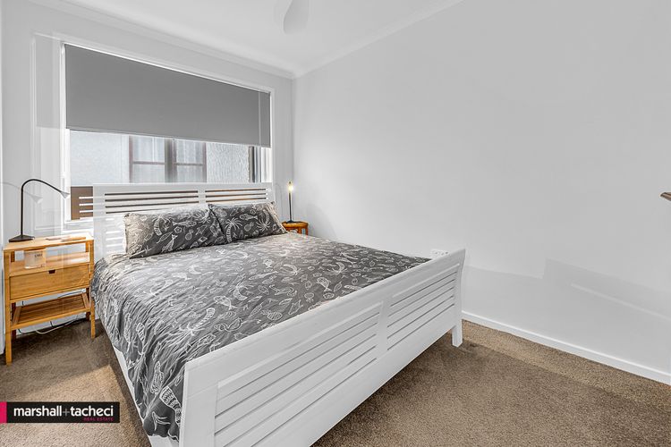 HORSESHOE BEACH HOUSE: 4 Young Street, Bermagui