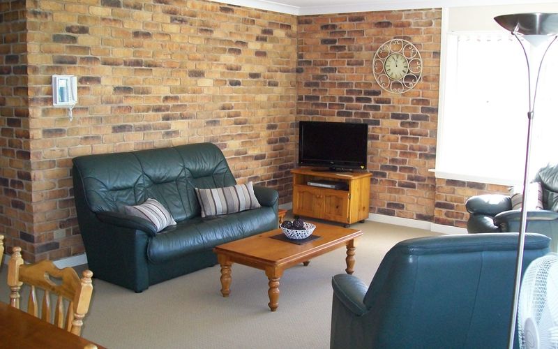 Mainsail 10, 17 Owen Street