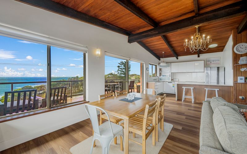 Milton 5, 99 Pacific Drive
