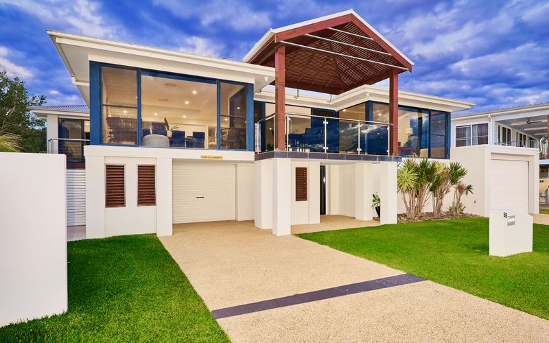 Riverside Luxury