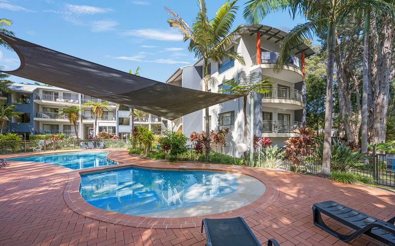 Flynns Beach 112