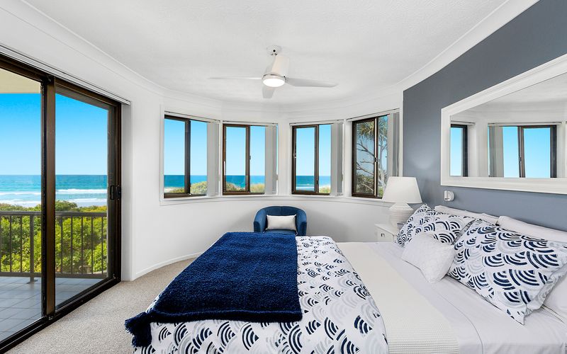 Shoreline 6 with Ocean Views To See The Whales