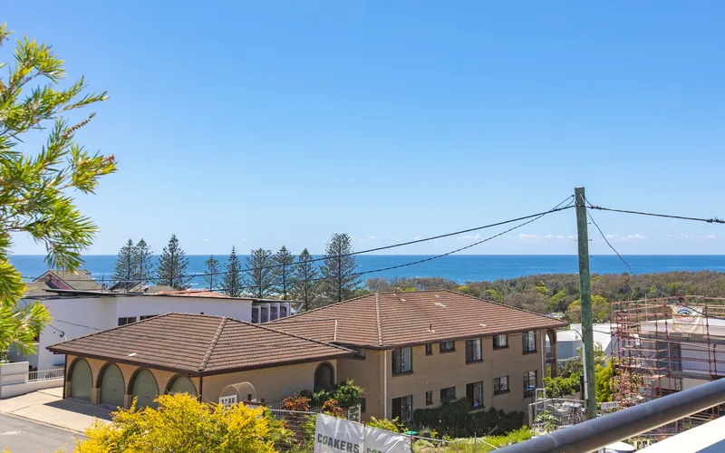Luna Sea Kingscliff with Ocean Glimpses