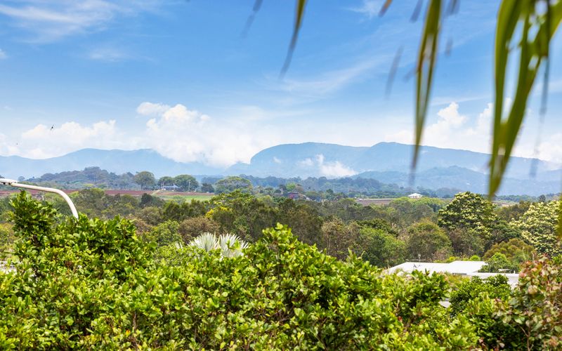 Resort & Spa 8321/22 – with Hinterland Views