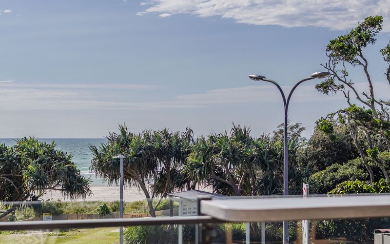 Coastal Haven – Ocean Views on Marine Parade