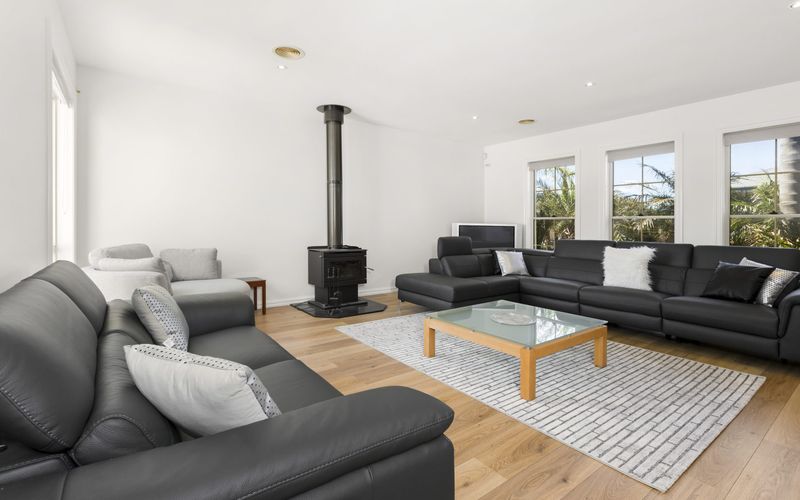 DIAMOND BAY RETREAT – SORRENTO