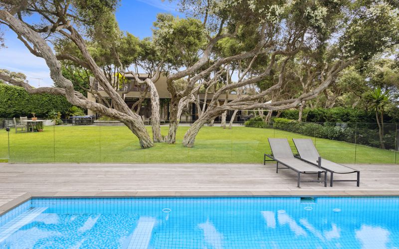 Moonah Pool and Spa Retreat Portsea