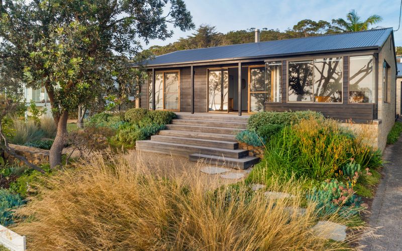 Chinamans at Hyams Beach
